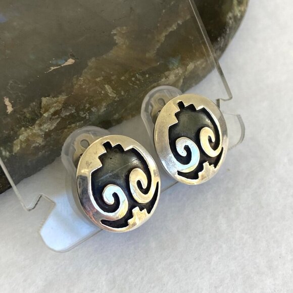 VTG Sterling Silver 925 Southwest Style Thunderbird Round Clip On Earrings - Picture 2 of 16